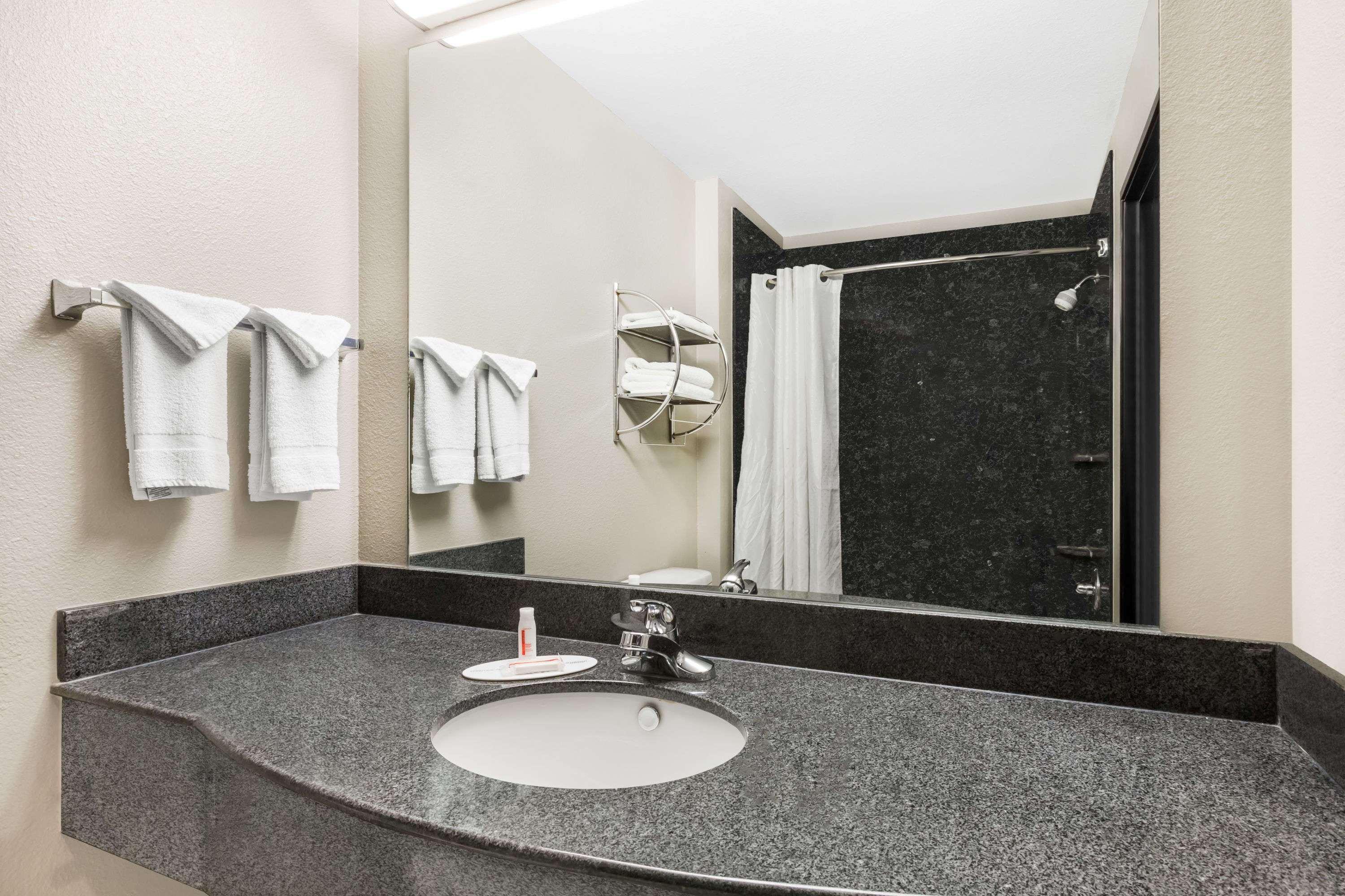 Super 8 by Wyndham Harker Heights Killeen Fort Hood Eksteriør bilde