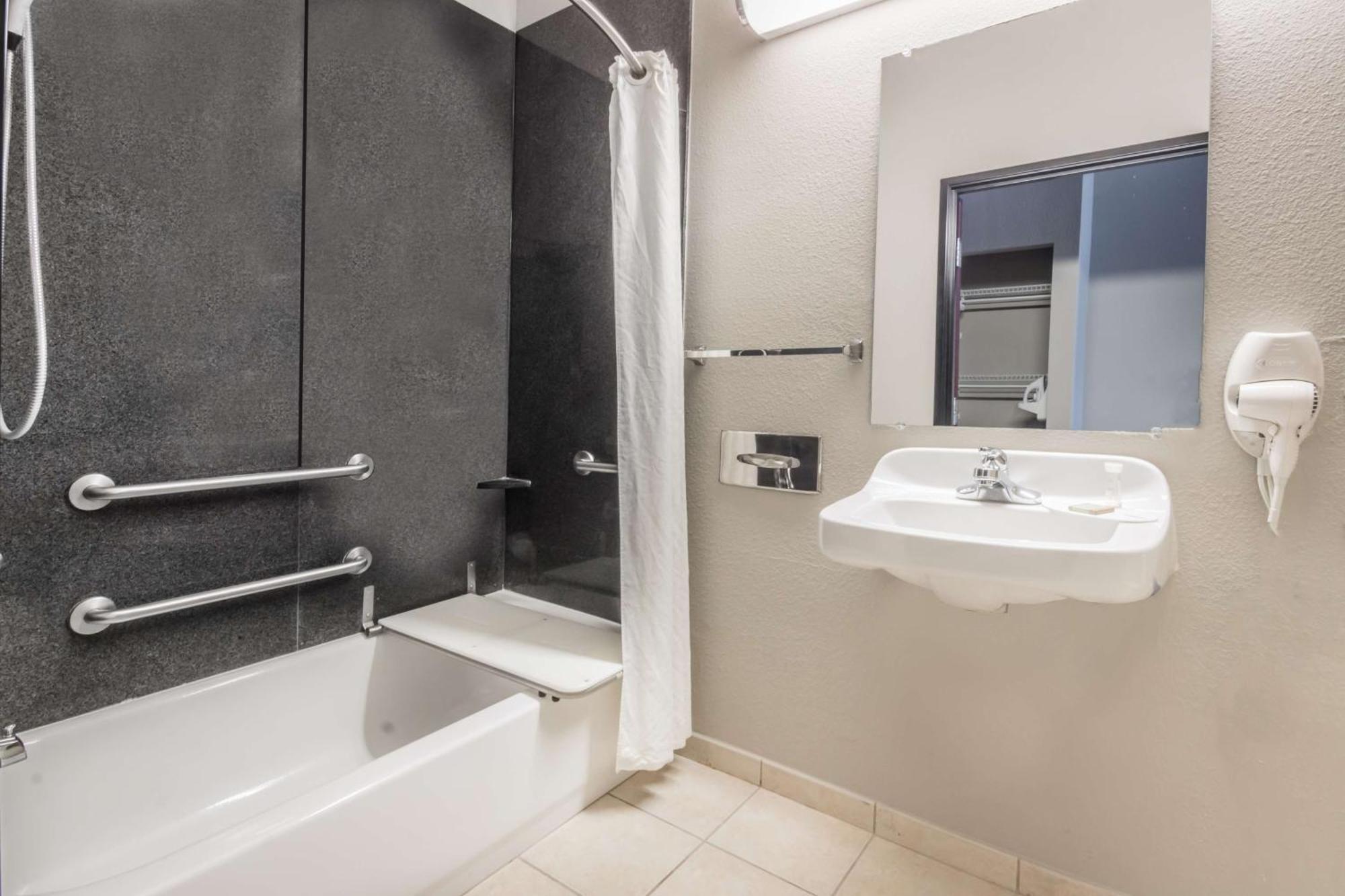 Super 8 by Wyndham Harker Heights Killeen Fort Hood Eksteriør bilde